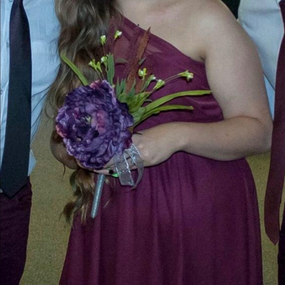 David’s Bridal dress burgundy/wine